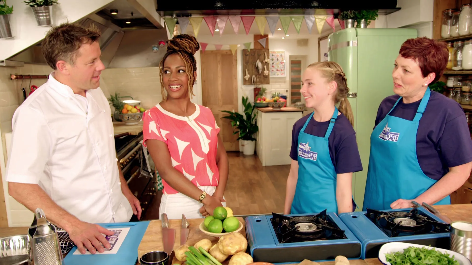 thumbnail - S1:E5 Heart & Soul vs Familicious