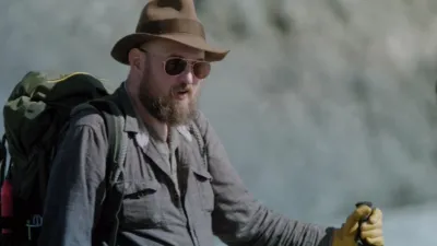 thumbnail - S2:E5 The Body In The Cave