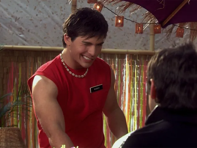 thumbnail - S2:E2 Virtu-Date