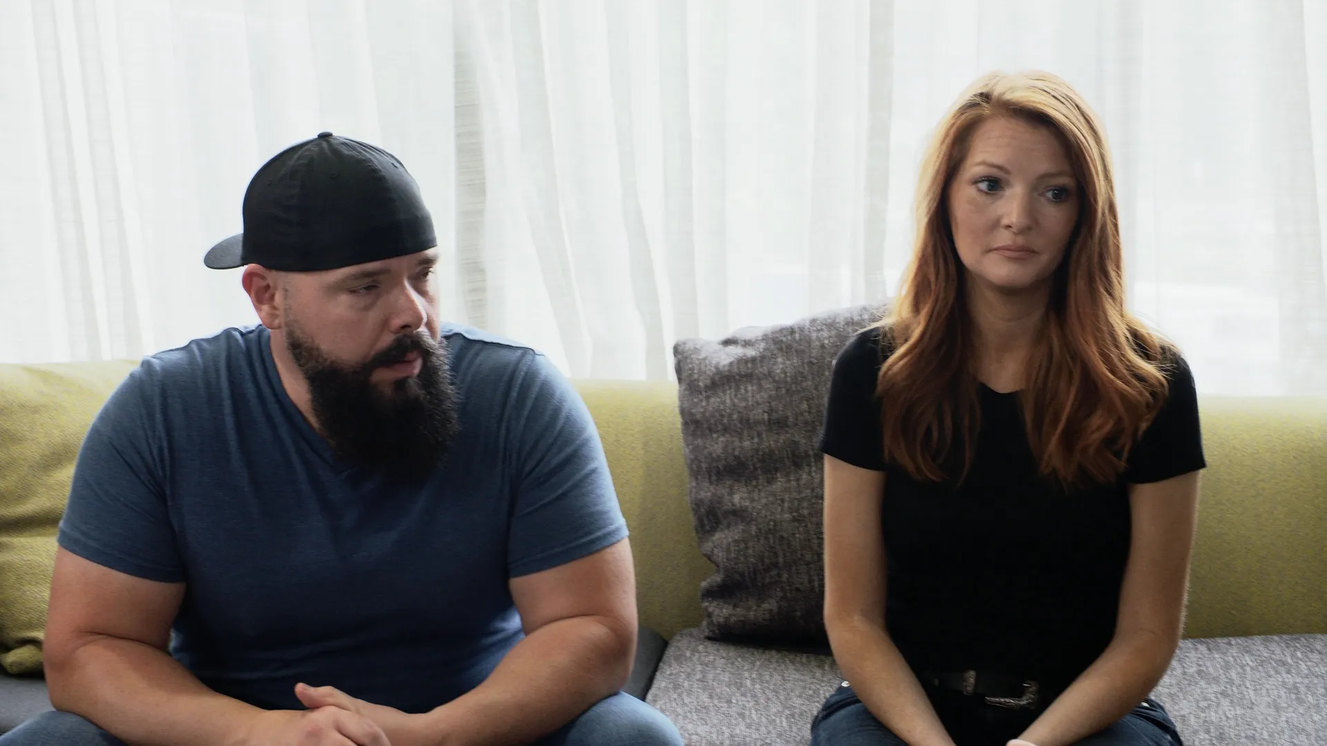 thumbnail - S1:E10 Home for the Haunting