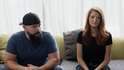 thumbnail - S1:E10 Home for the Haunting