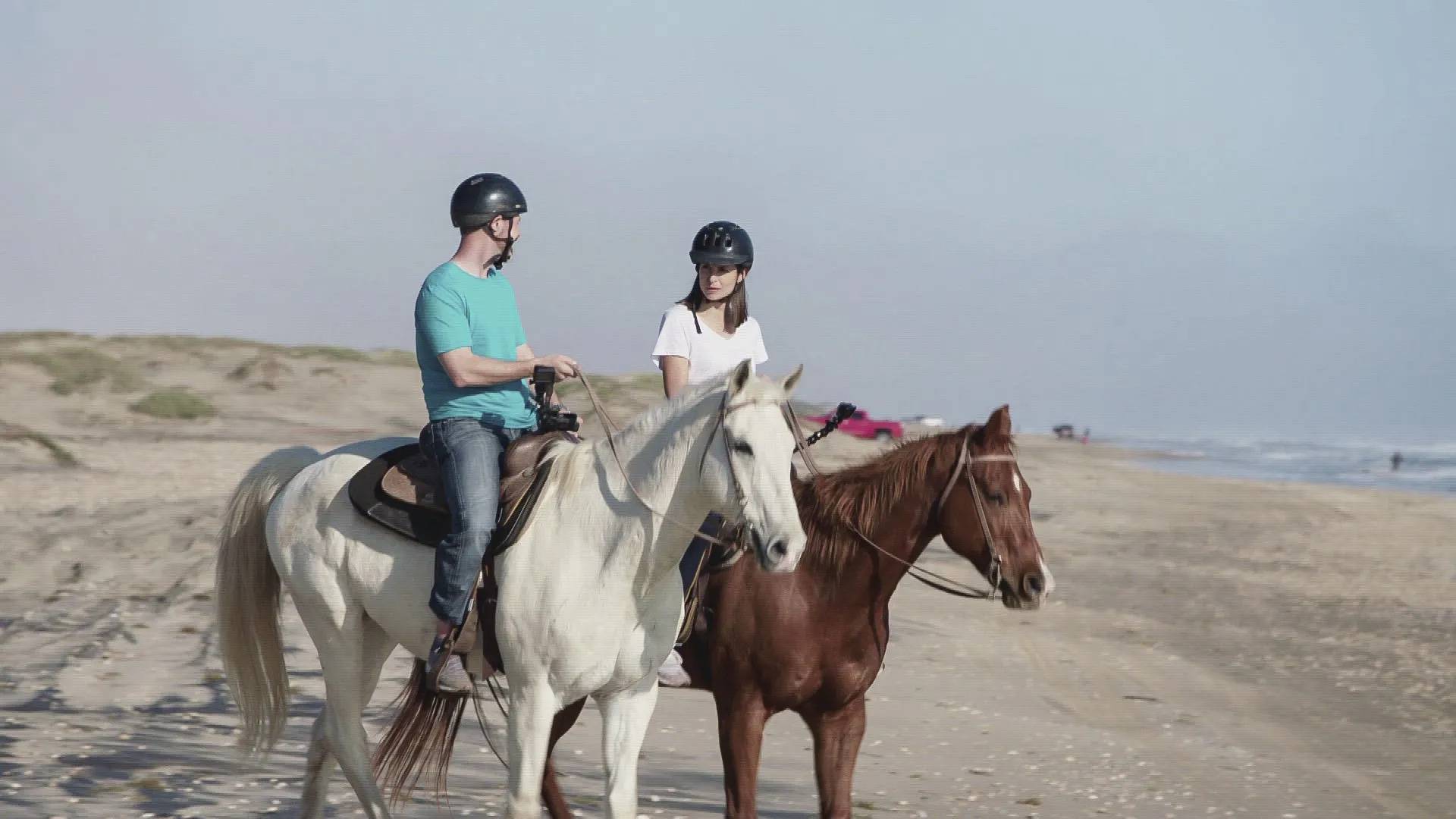 thumbnail - S21:E8 Horsing Around on South Padre Island