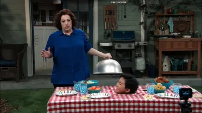 thumbnail - S2:E17 Would You Wrather Lose Your Bestie?