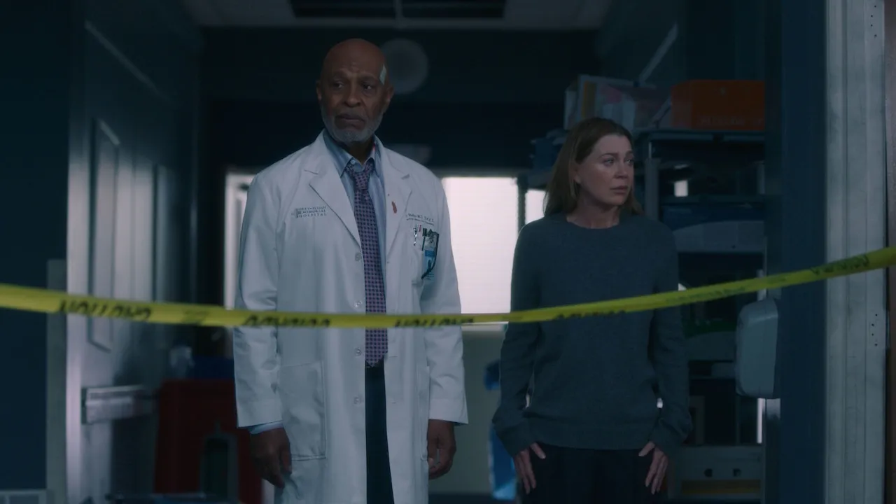 thumbnail - S22:E1 Only the Strong Survive