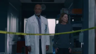 thumbnail - S22:E1 Only the Strong Survive