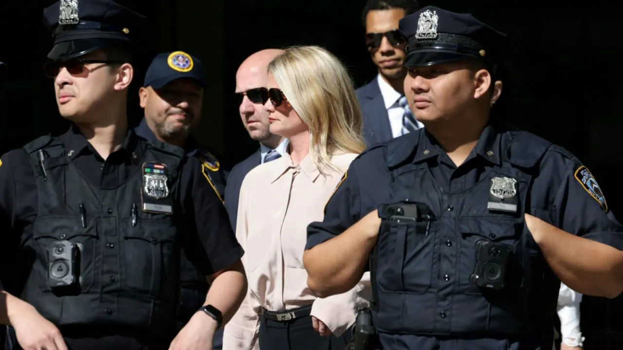 thumbnail - S1:E7 Diddy Trial Day 6: Cassie Ventura’s former best friend takes the stand