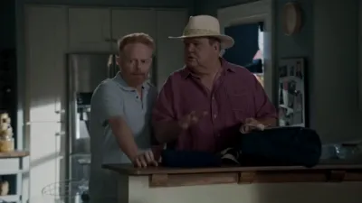 thumbnail - S11:E4 Fiesta en La Piscina