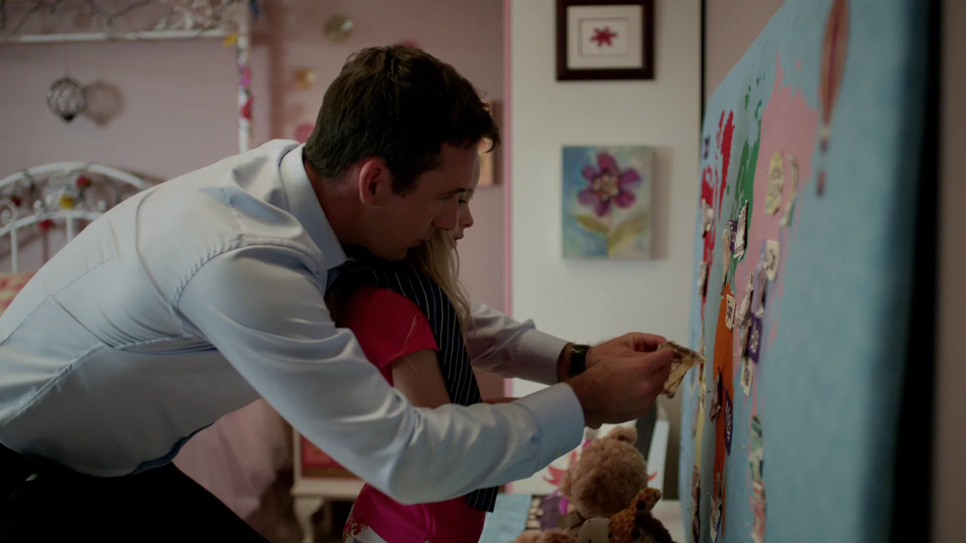 thumbnail - S1:E2 "Hide and Seek"