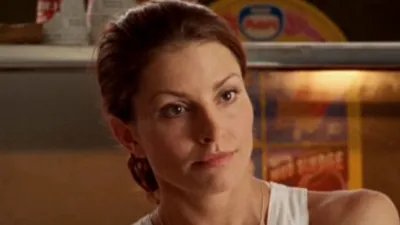 thumbnail - S8:E20 The Show Must Go On