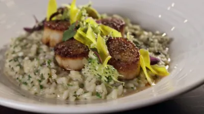 thumbnail - S3:E10 Halva Nice Day