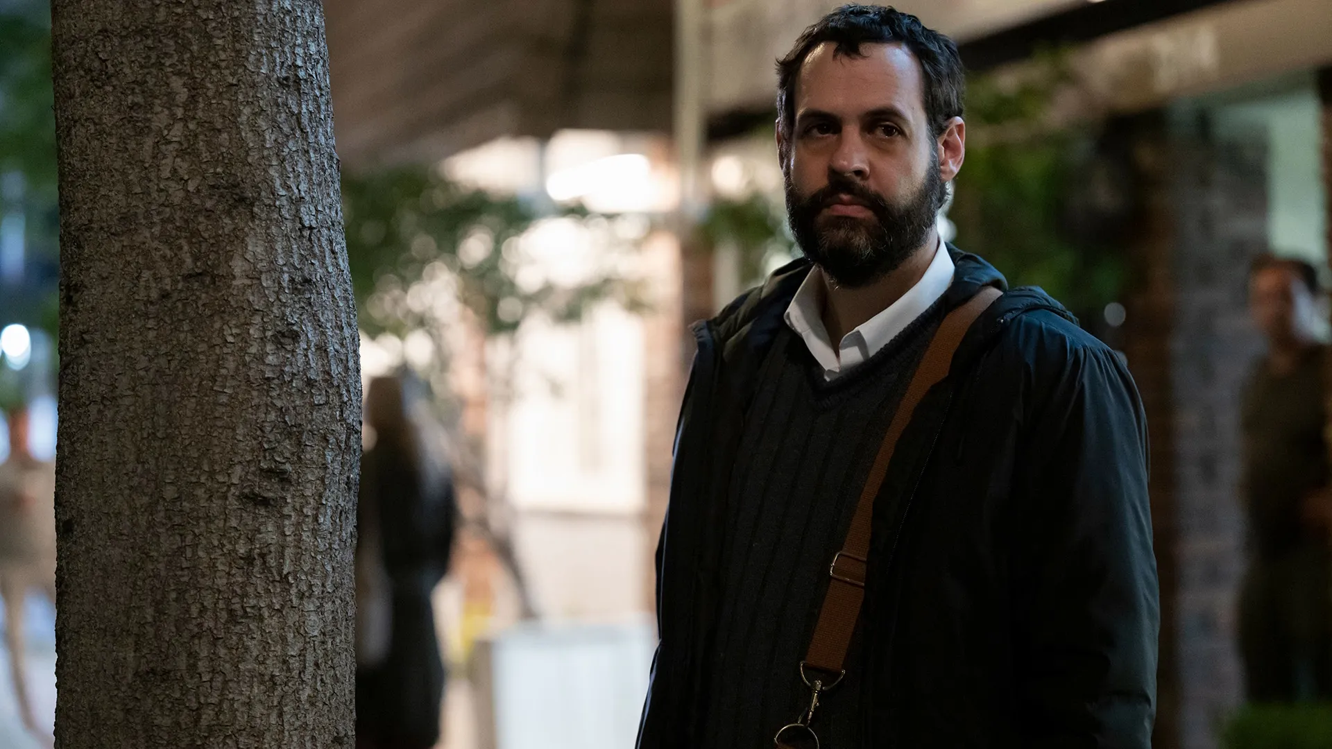 thumbnail - S1:E8 Ezra