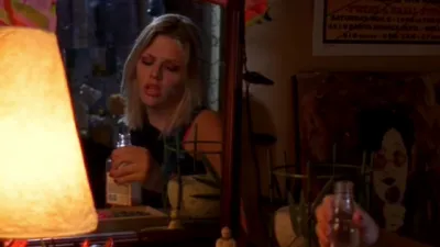 thumbnail - S6:E12 All The Right Moves