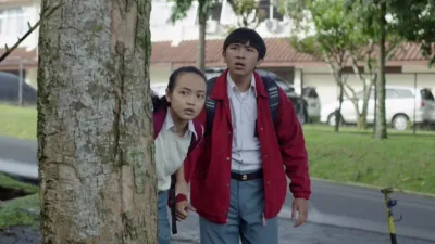 thumbnail - S1:E2 Dad's Boy, Andi