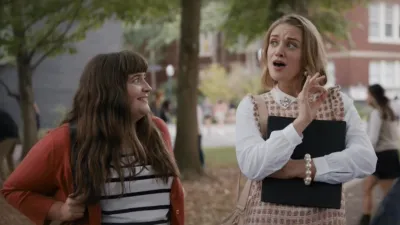 thumbnail - S3:E7 Beach