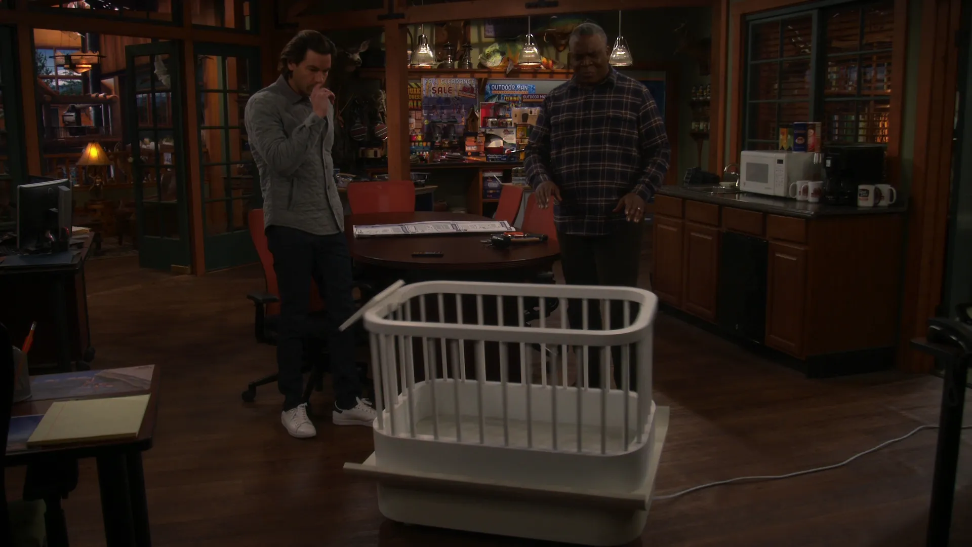 thumbnail - S9:E12 Midwife Crisis