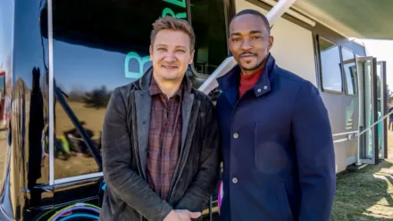 thumbnail - Proyecto Renner S1:E3 Reno: Construyendo un centro de recreación móvil. Invitado: Anthony Mackie.