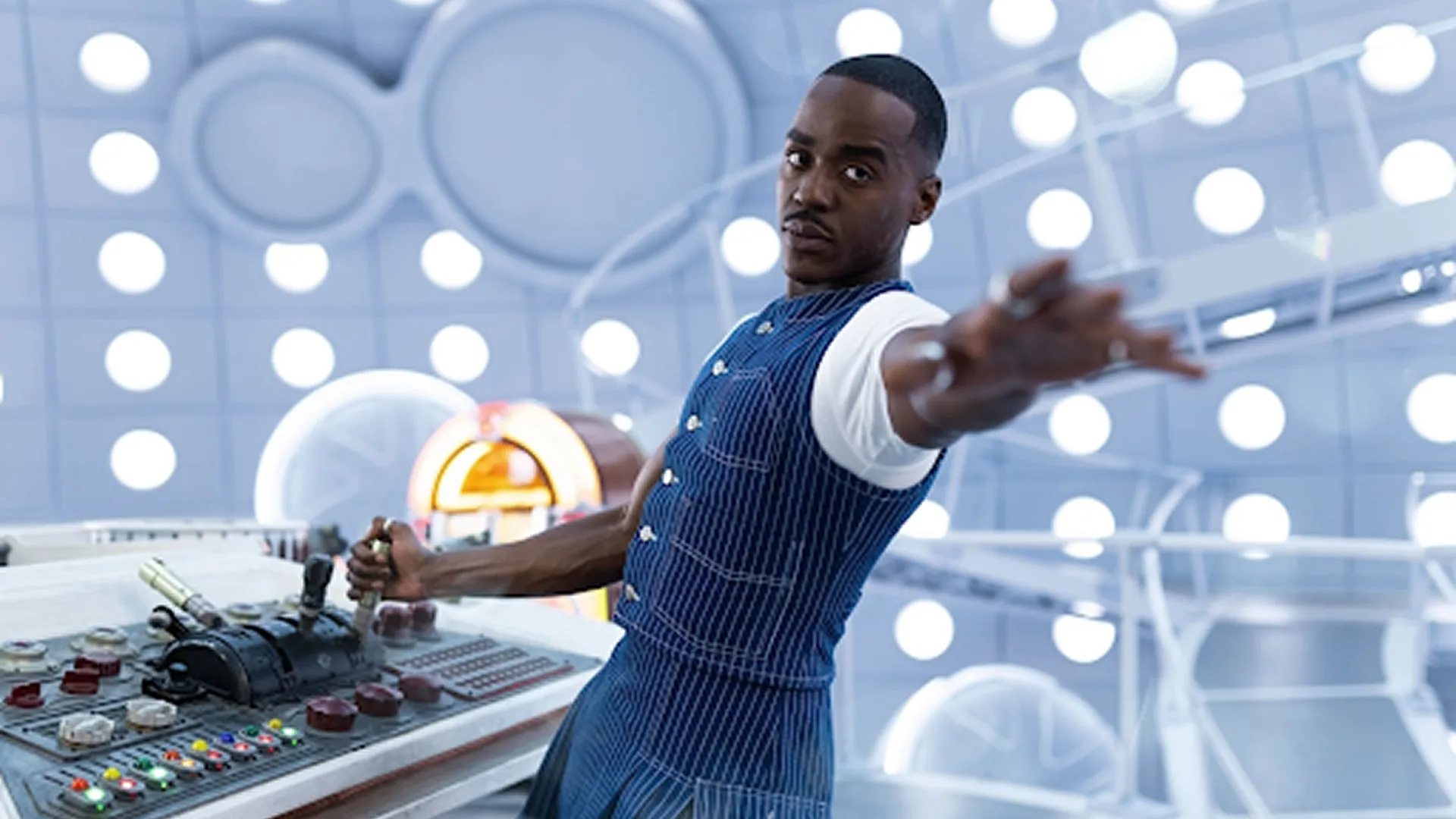 The Fiftieenth Doctor (Ncuti Gatwa) in the TARDIS in Doctor Who.