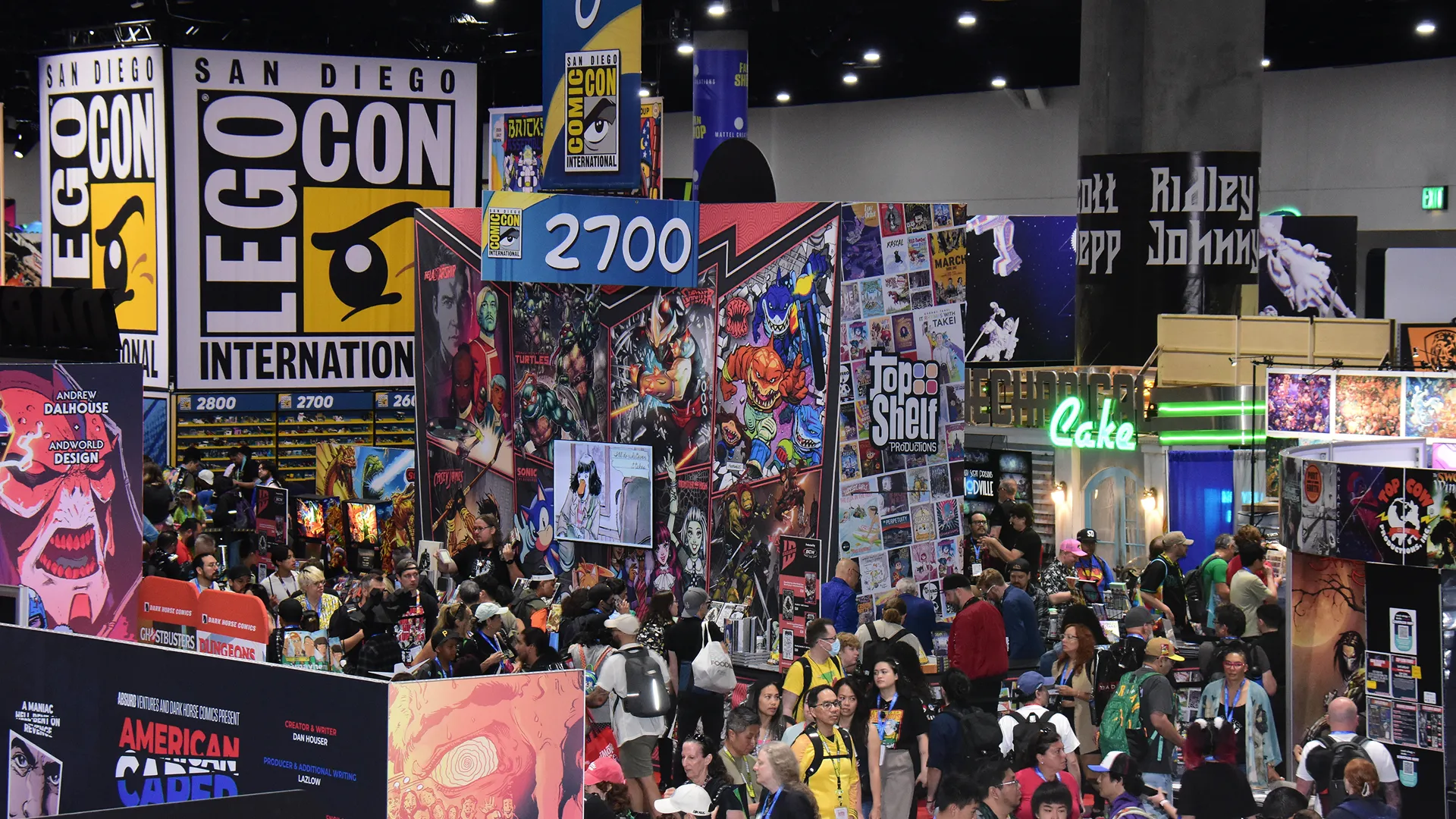 Crowded exhibit hall at San Diego Comic Con.