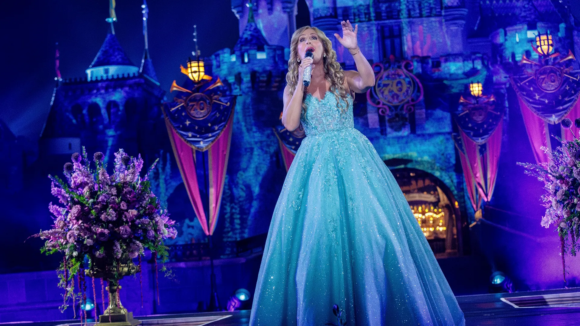 Jodi Benson singing in Disney Princess Concert: Celebrating 70 Years of Disneyland