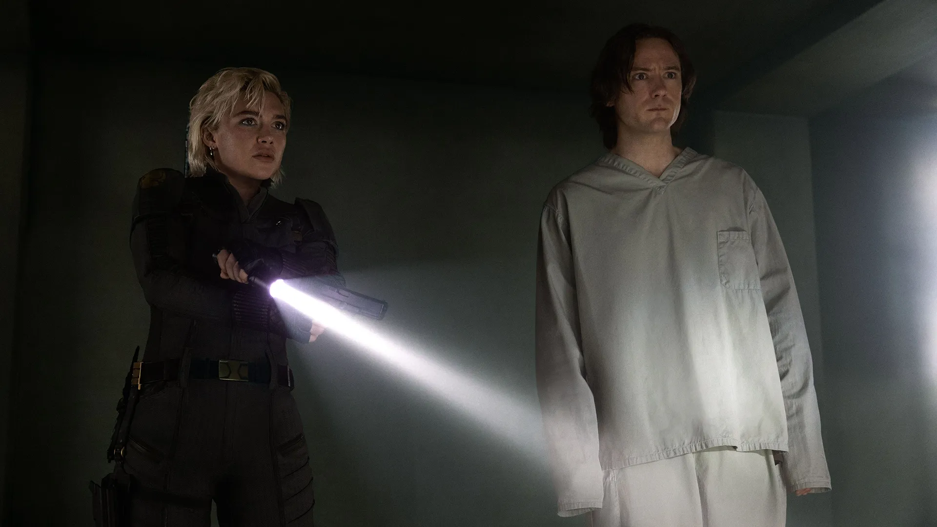 Yelena (Florence Pugh) with Bob (Lewis Pullman).