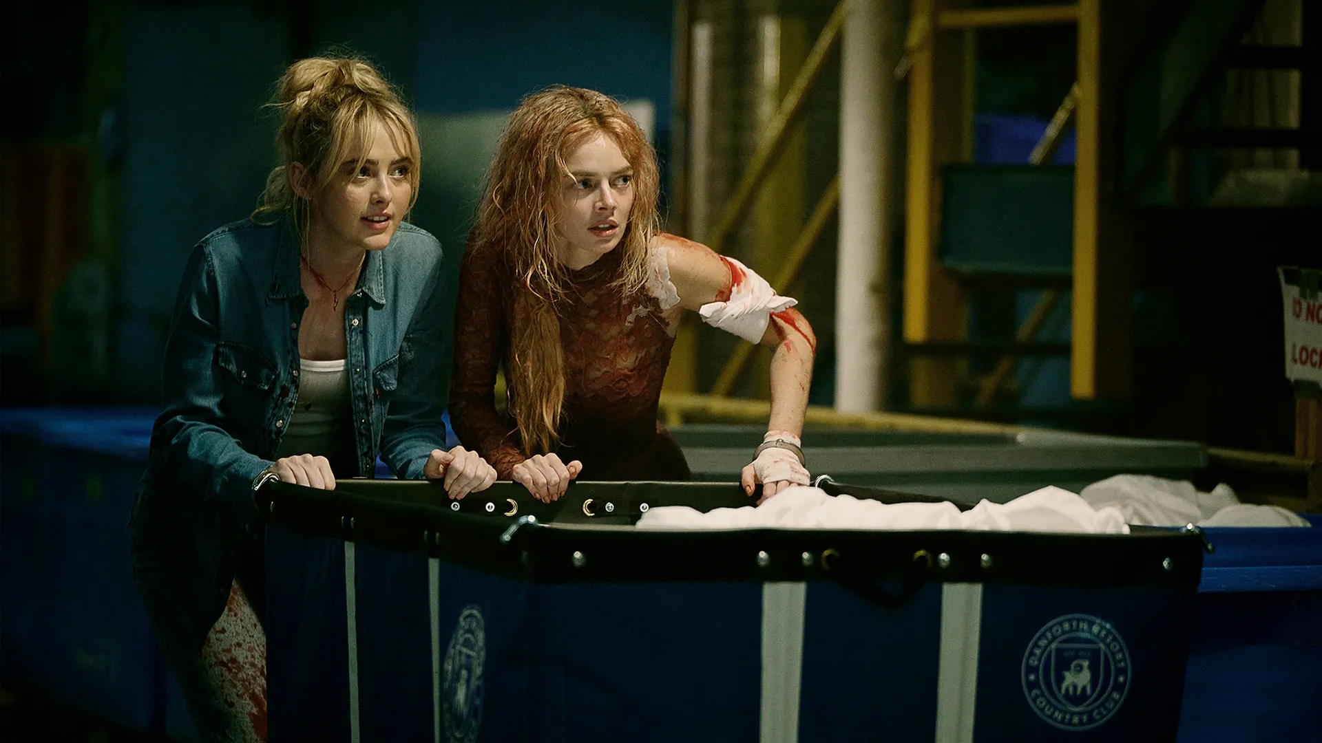 Samara Weaving and Kathryn Newton in Ready or Not 2: Here I Come