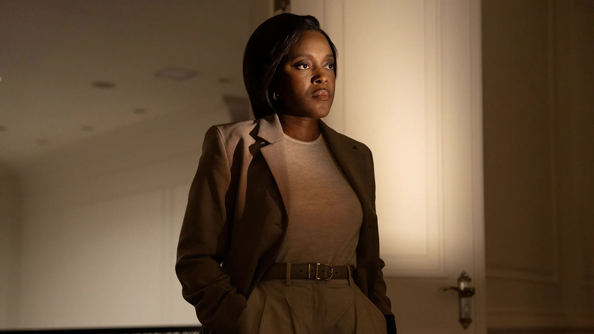 Agent Nicole Robinson (Krys Marshall) in Paradise Season 2, Hulu