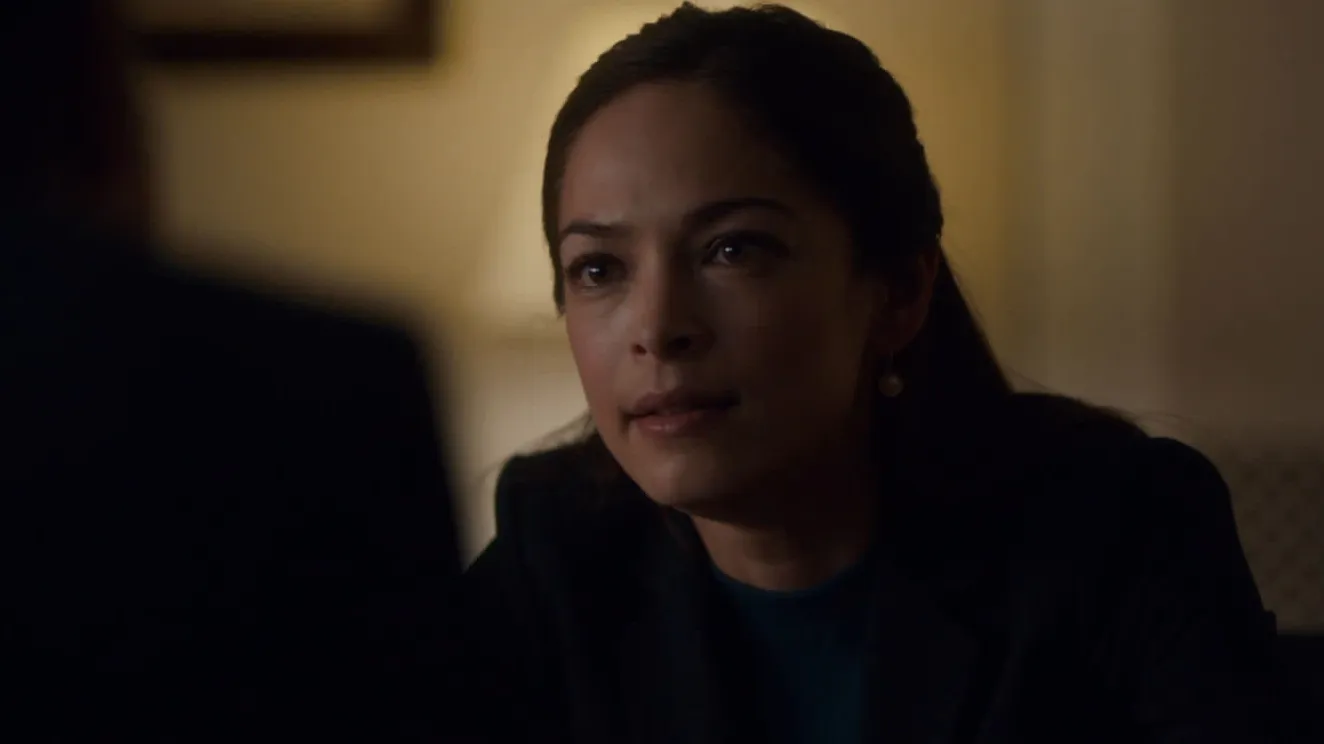 thumbnail - S4:E7 Where the Shadows Lie Waiting...