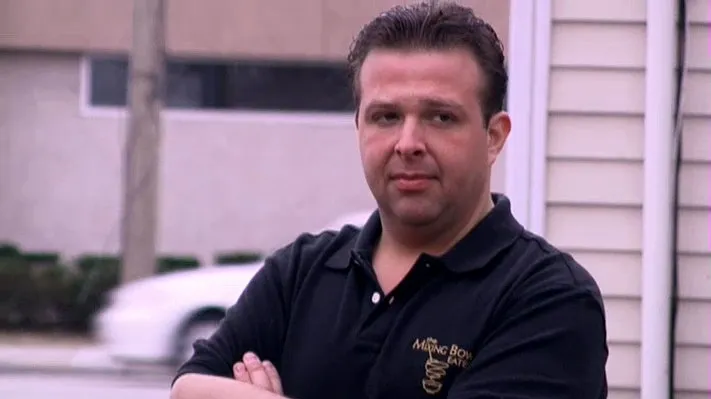 thumbnail - S1:E3 The Mixing Bowl