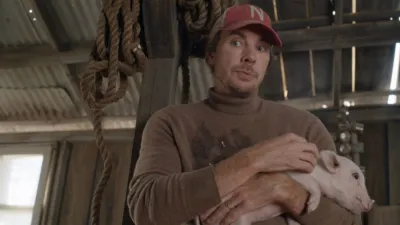 thumbnail - S2:E6 The Visit