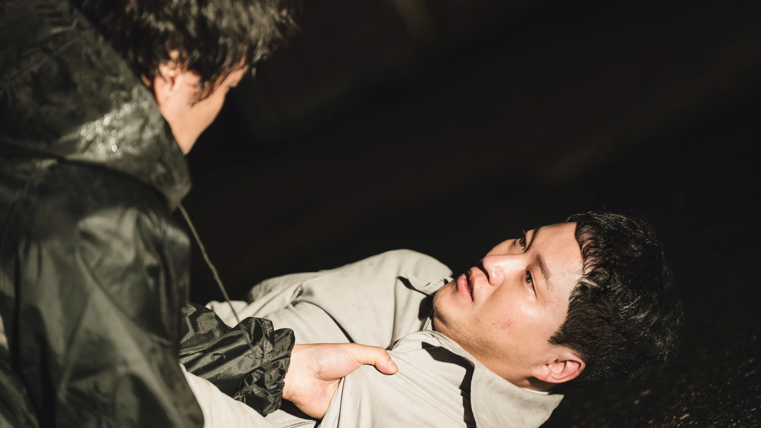 thumbnail - S1:E3 Episode 3: The Detective