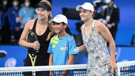 thumbnail - 2022 Women's Final: Barty vs. Collins