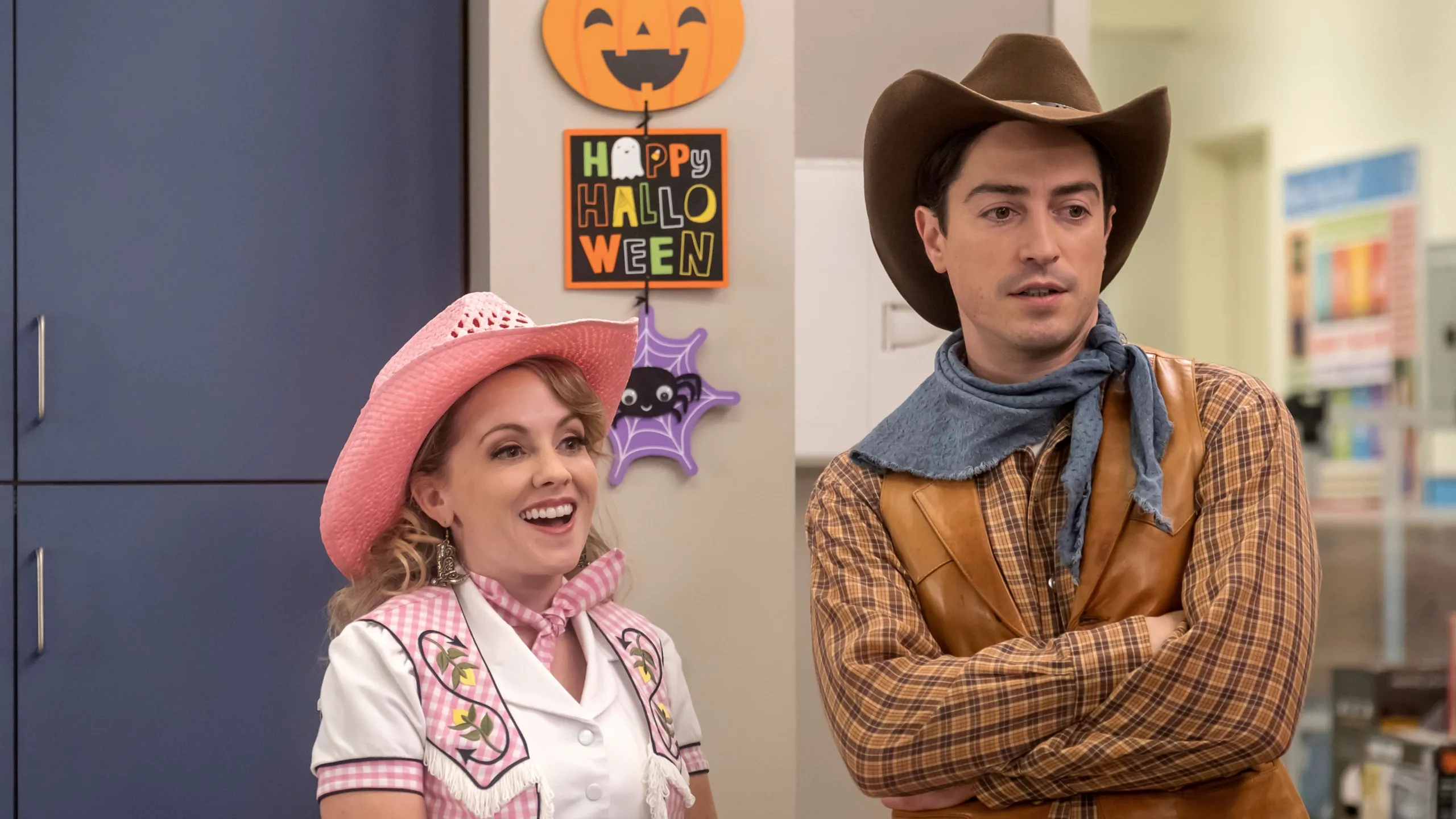 thumbnail - S5:E6 Trick-or-Treat
