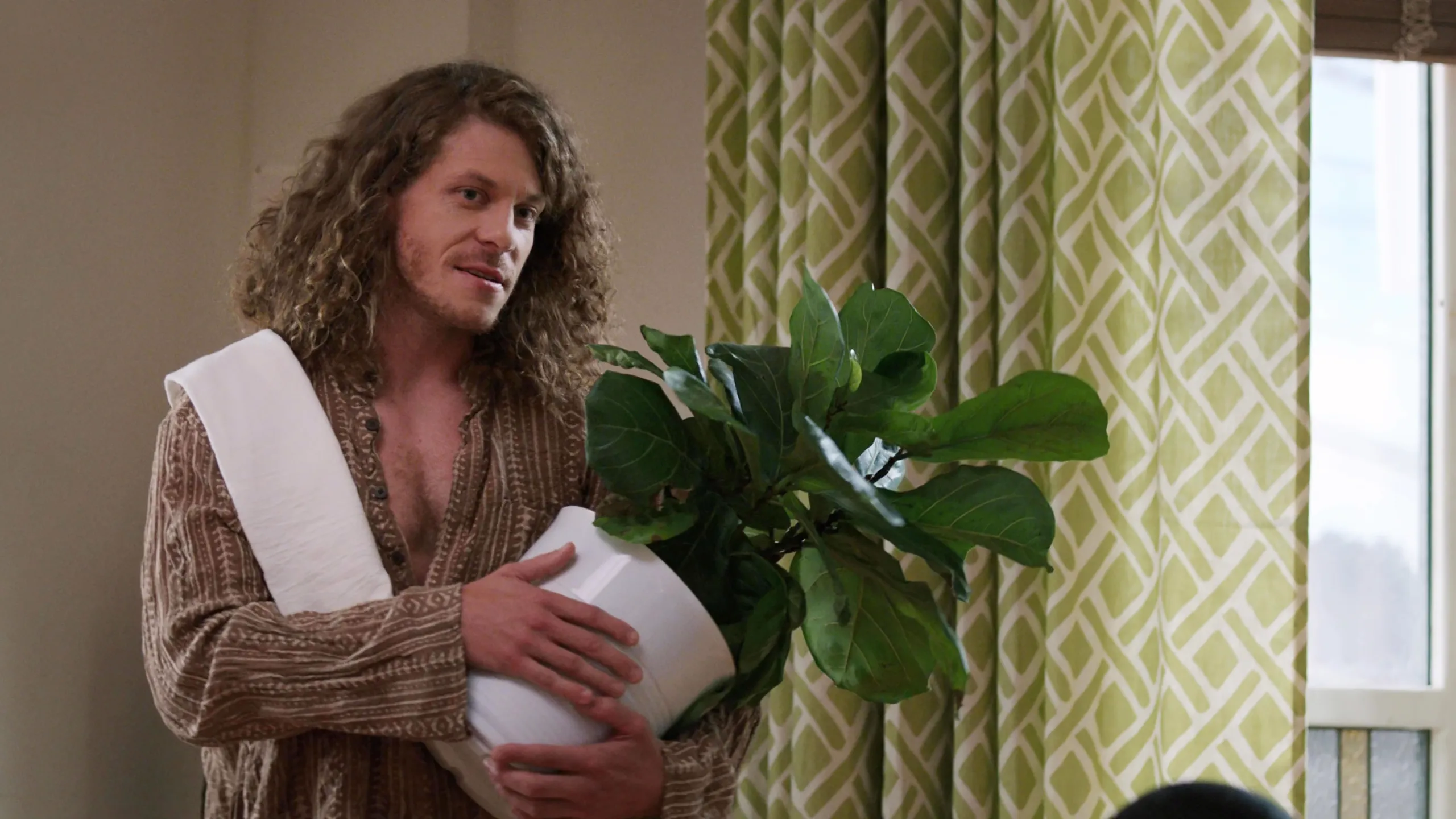 thumbnail - S2:E2 Free At Last