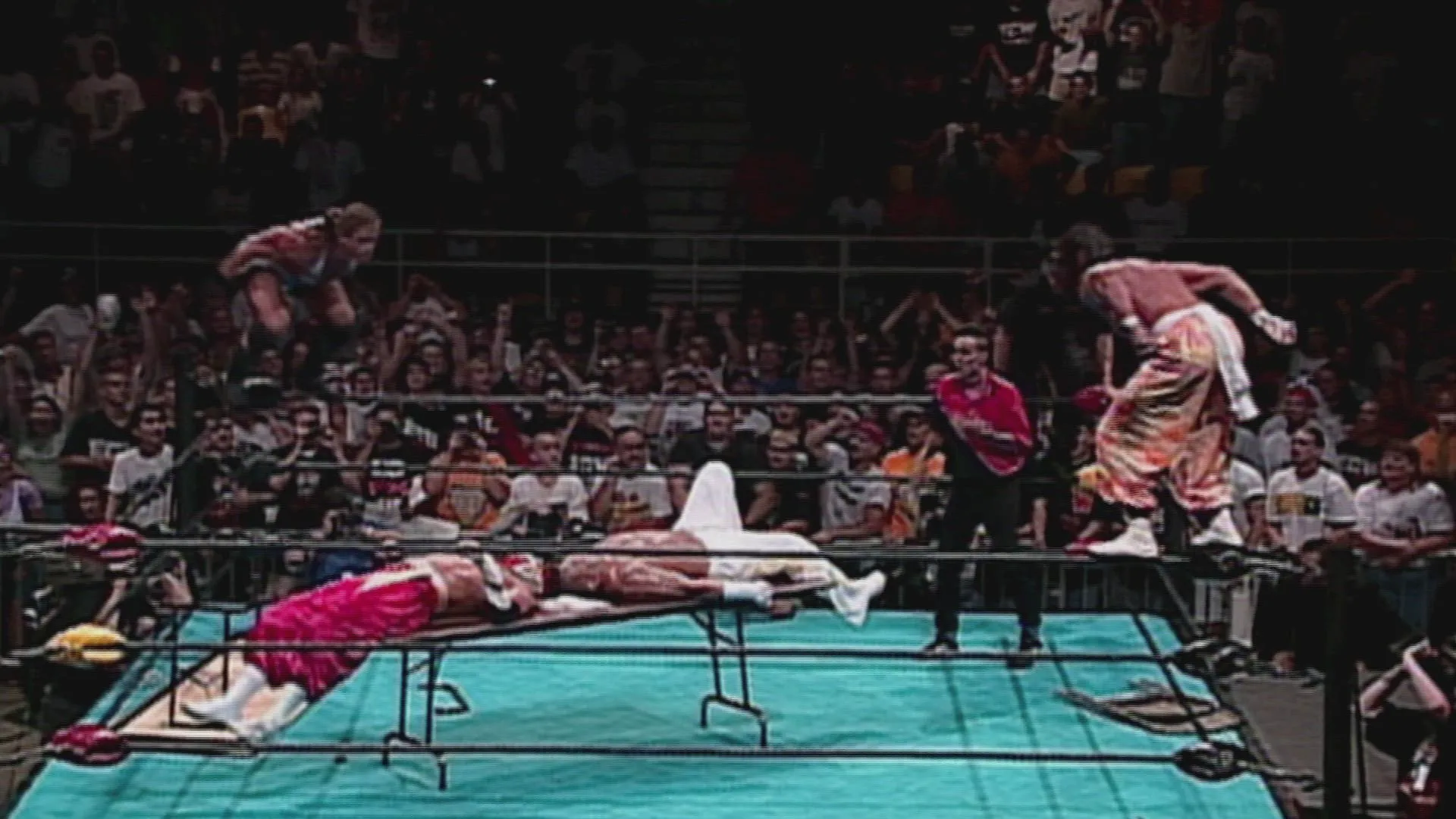 thumbnail - S4:E10 ECW