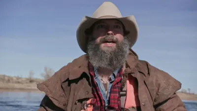 thumbnail - S10:E5 Feast or Famine