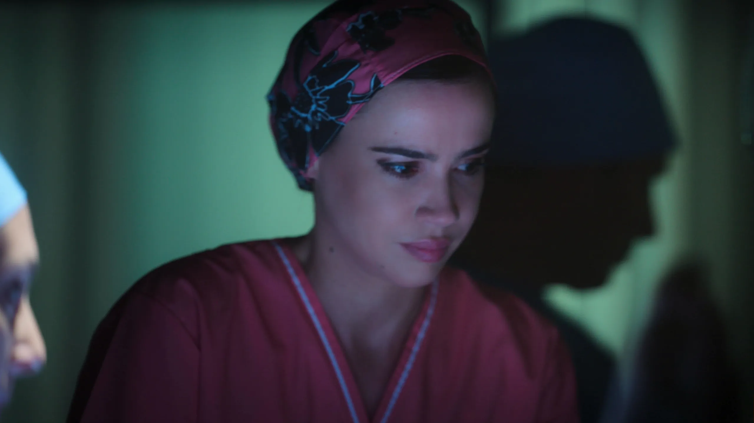 thumbnail - S2:E3 Contractions
