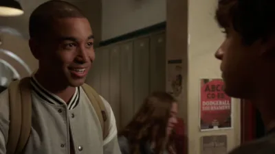 thumbnail - S5:E6 Welcome to the Jungler