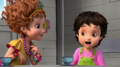 thumbnail - S1:E9 How To Speak Francais