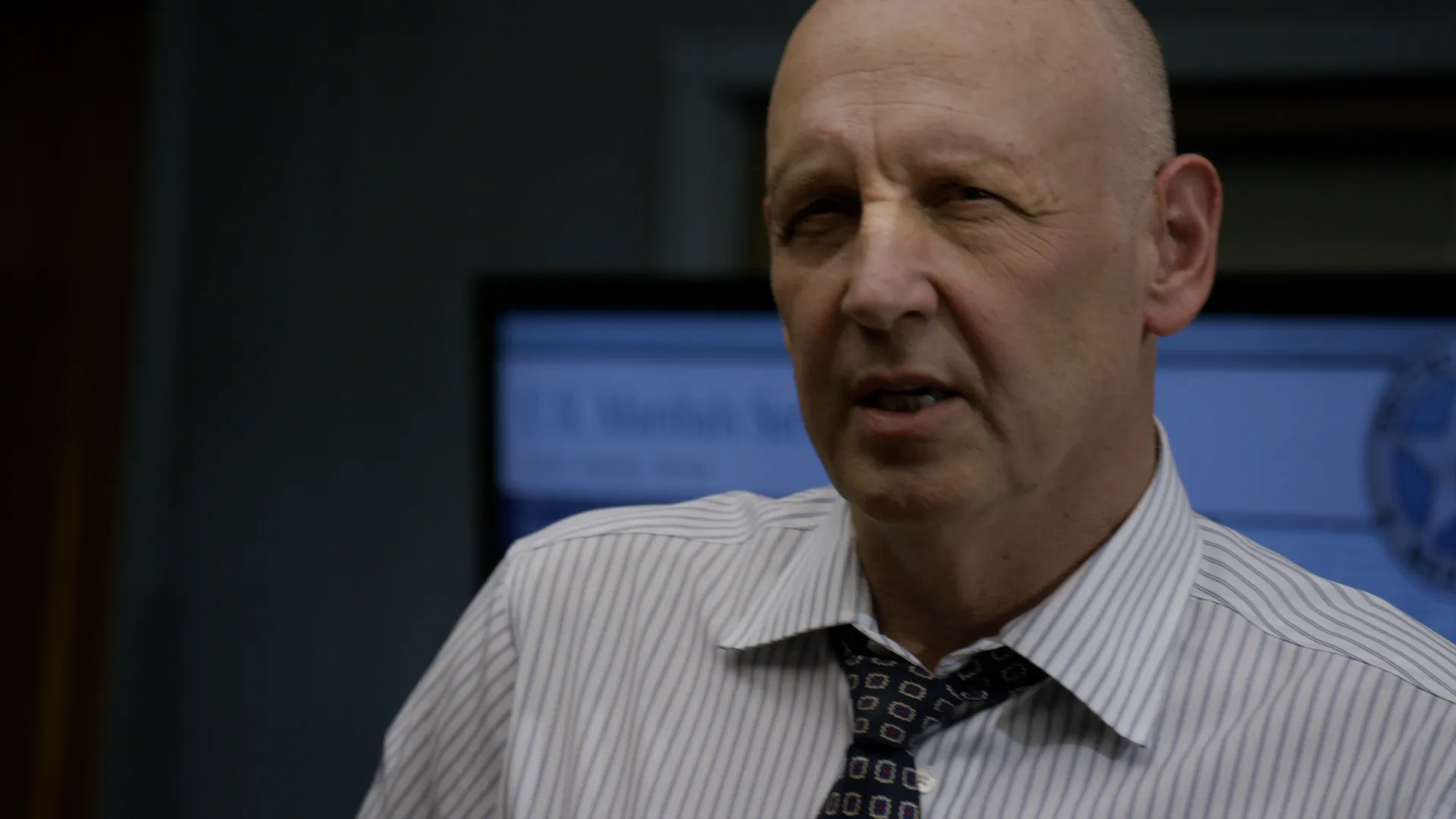 thumbnail - S6:E11 Fugitive Number One