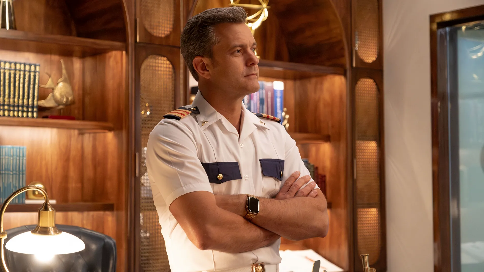 thumbnail - S1:E3 Plastic Surgery Week