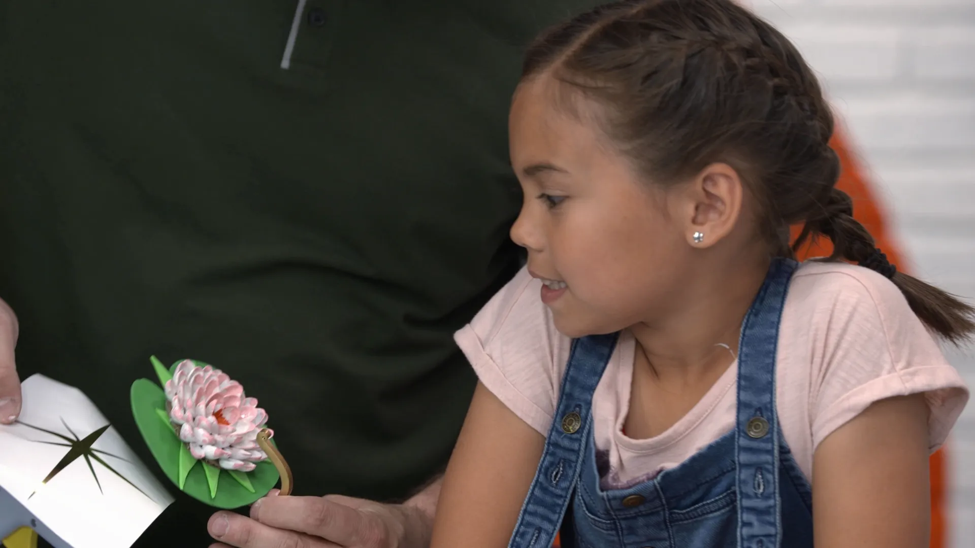 thumbnail - S1:E15 Princess and the Frog: Lily Pads