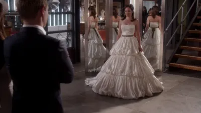 thumbnail - S1:E8 The Wedding Gown