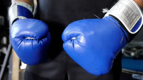 thumbnail - En Español-Dedrek Sanders vs. Luis Gomez