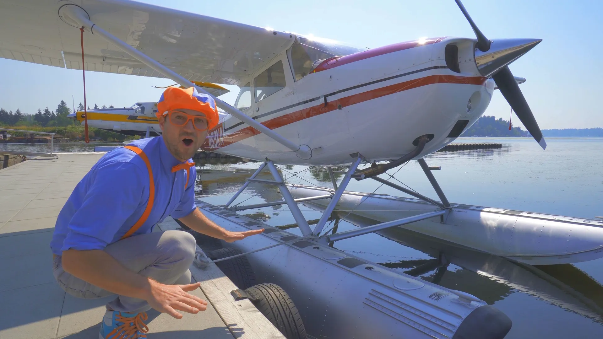thumbnail - S1:E13 Blippi Explores a Seaplane