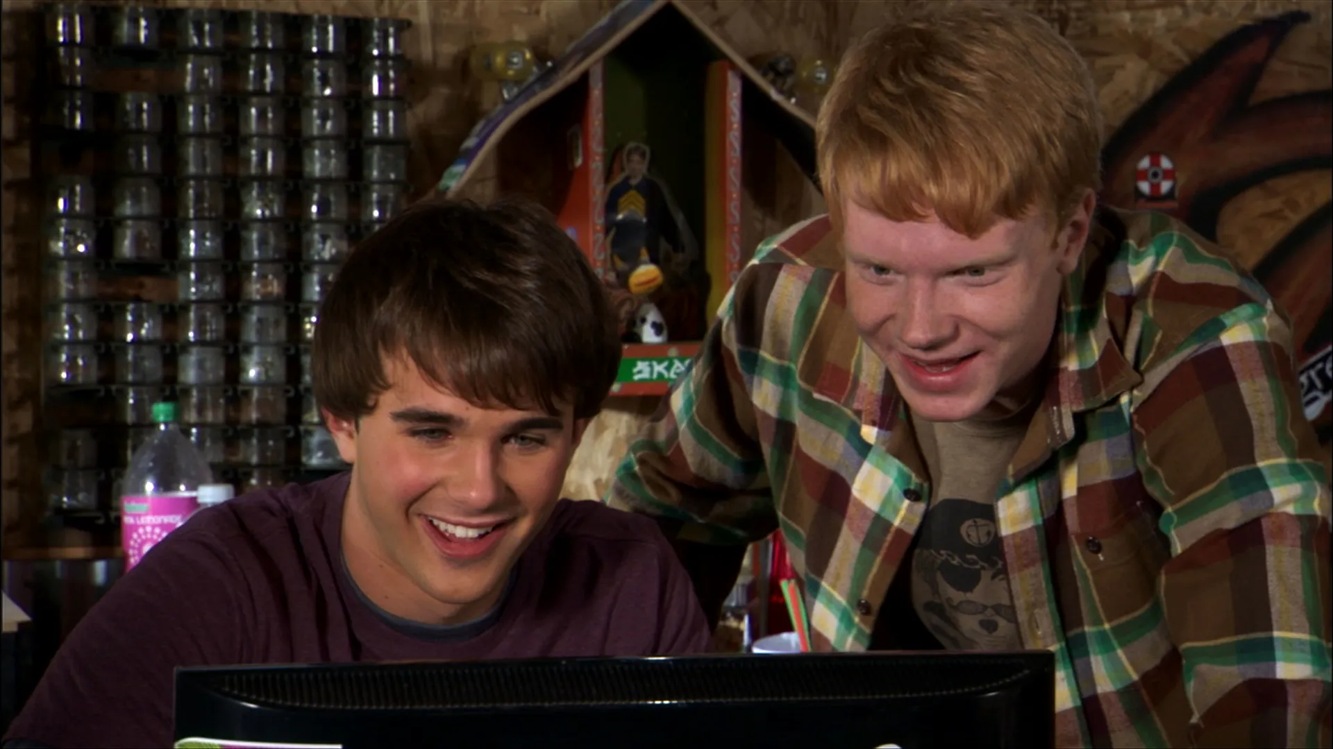 thumbnail - S3:E9 Zeke, Luther and Kojo Strike Gold