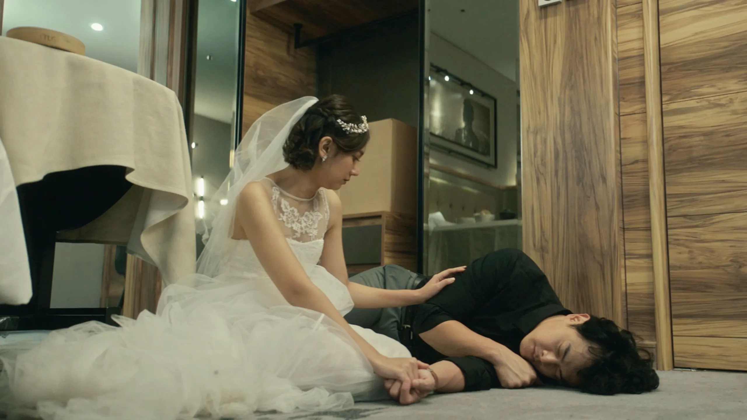 thumbnail - S1：第9話「固執する者」