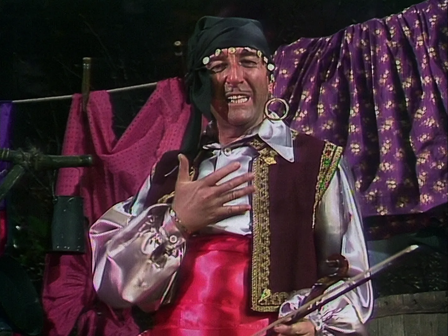 thumbnail - S2: Afl. 19 Gast: Peter Sellers