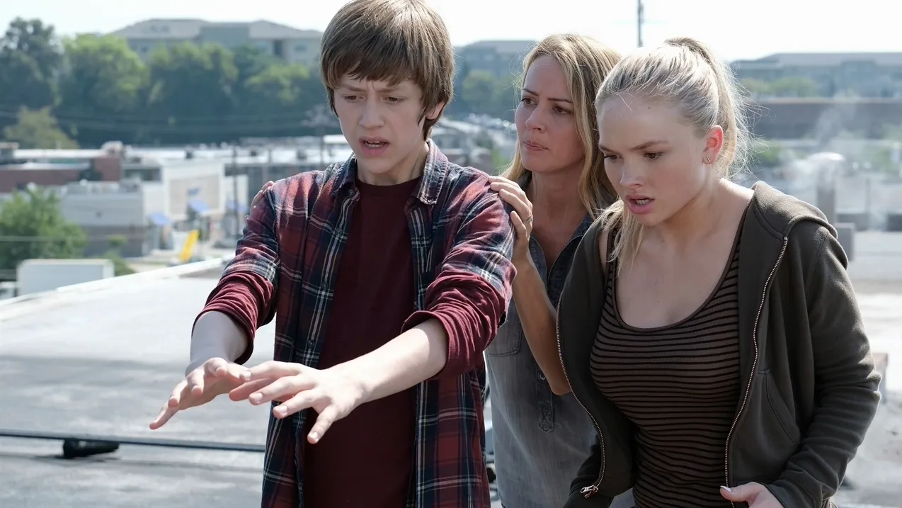thumbnail - S1:E4 eXit strategy