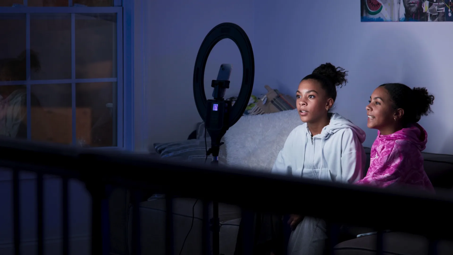 thumbnail - S1:E6 Kidfluencer to Influencer