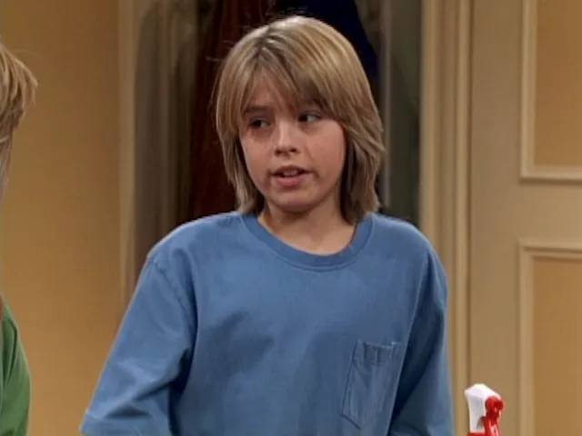 thumbnail - S2:E11 Twins at the Tipton